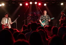 Dayanışma için müzik: Migration Macht Gesellschaft e.V. yardım konseri