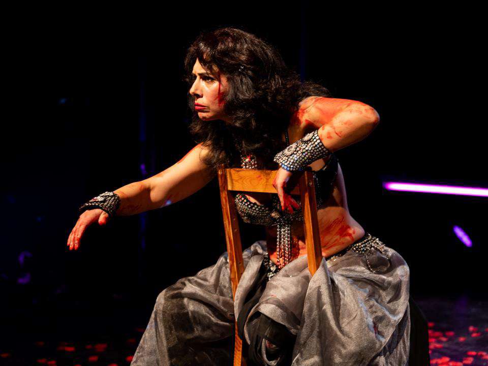 Taies Farzan Dansöz oyunu Berlin