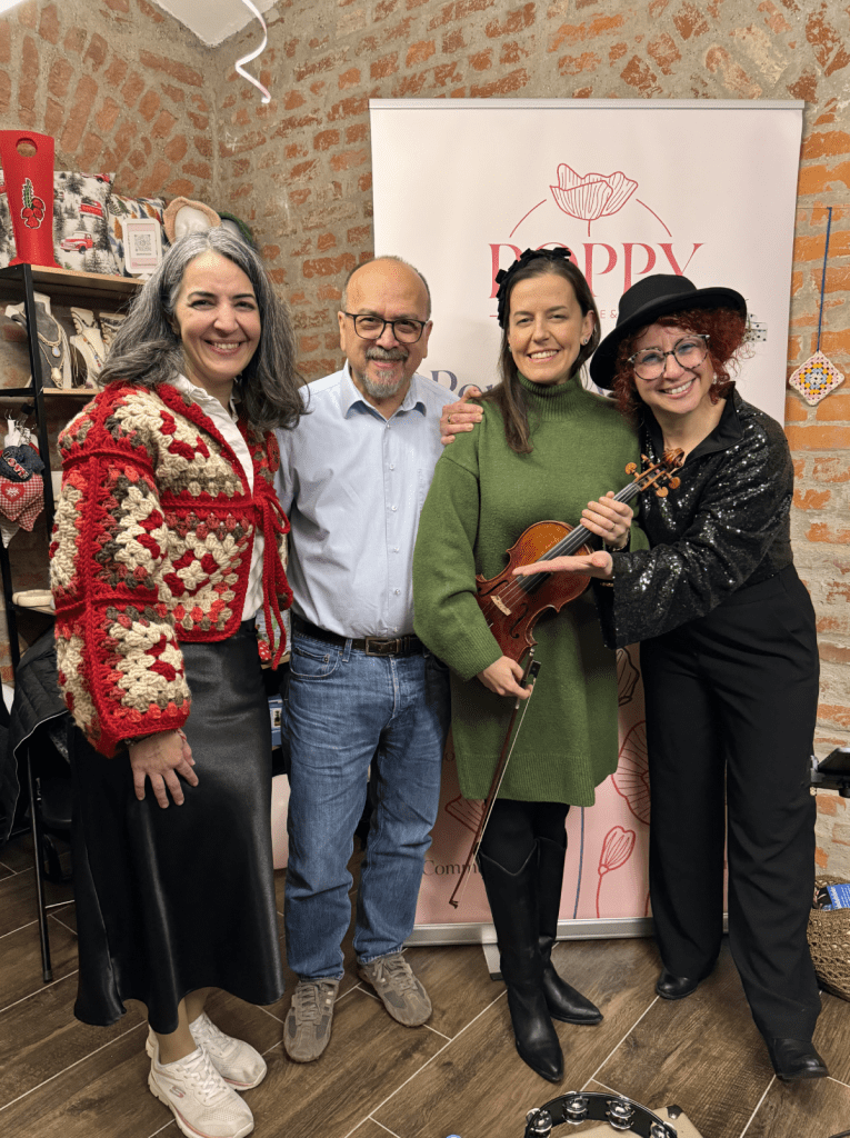 İpek Kul Karacagil, Enis Akmut, Nihan Devranoğlu, Sinem Garnateo Weber, Poppy Concept Store açılışında