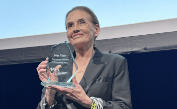 Münih Türk Film Günleri: Nur Sürer ödülünü kadınlara ve sesi duyulmayanlara adadı 37.Münih Türk Film Günleri’nde NurSürer’e YaşamBoyu Onur Ödülü verildi.