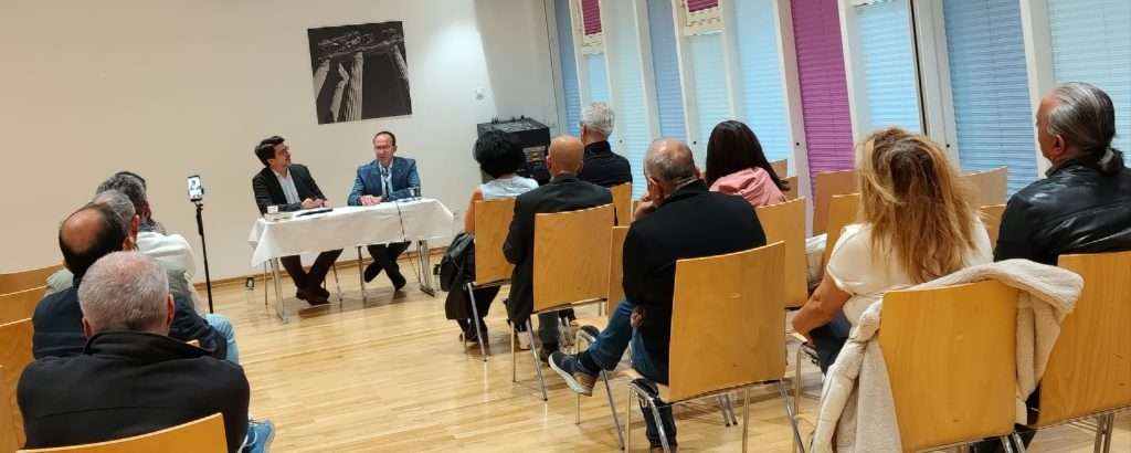 Hazıran Kültürevi’nin düzenlediği Burhan Sönmez okuması